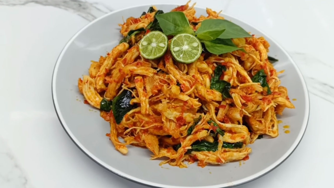 Resep Ayam Suwir Bumbu Pedas Lezat dan Praktis