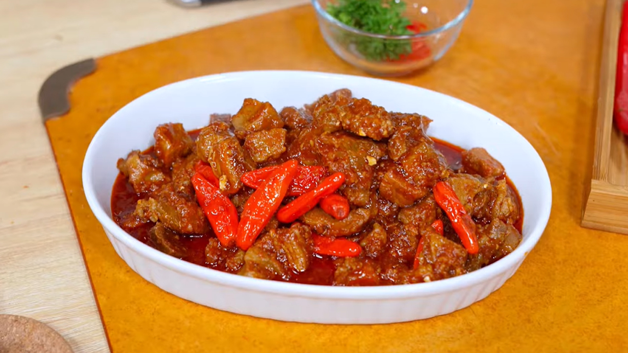 Resep Tumis Daging Mercon Empuk Pedas dan Gurih