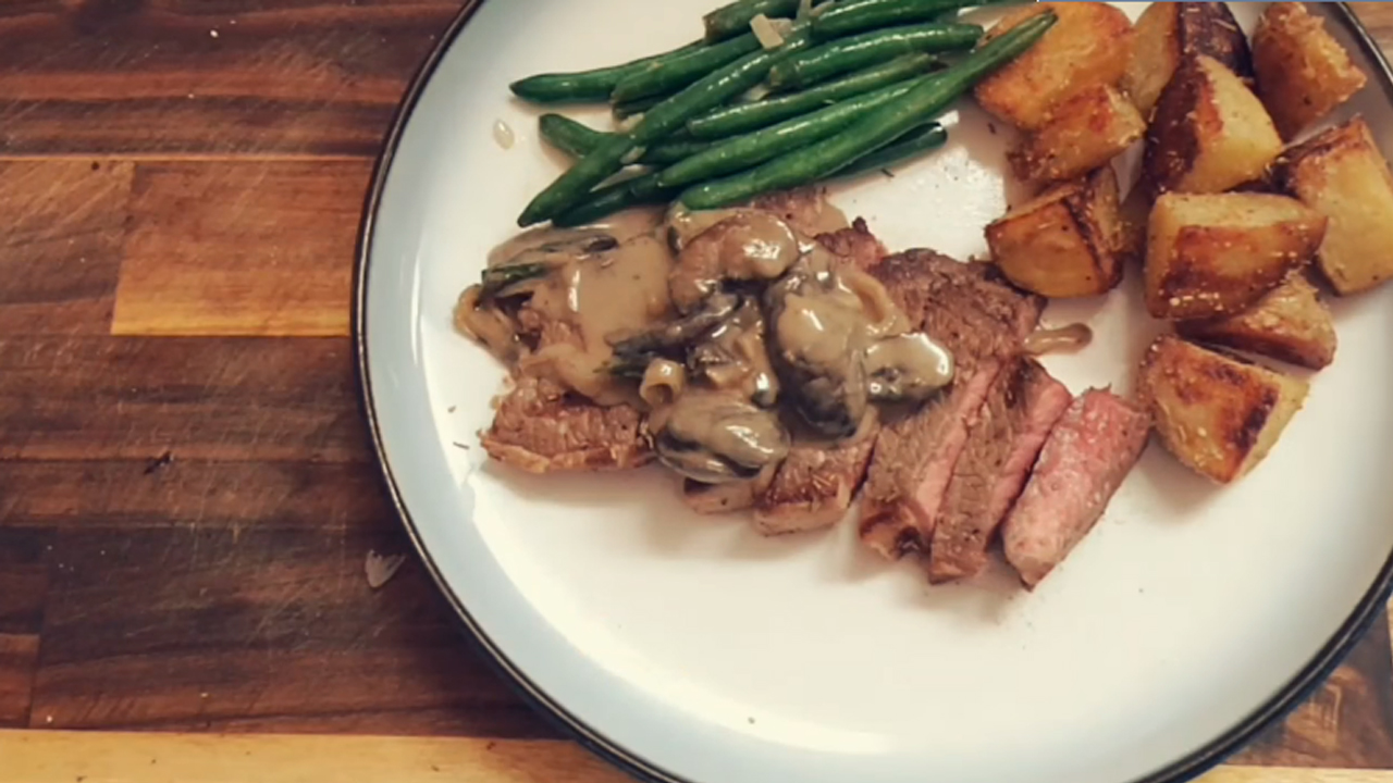 Resep Steak Saus Jamur Lezat dan Mudah Dibuat