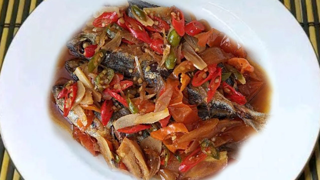 Foto Resep Ikan Pindang Tumis Pedas Nikmat dan Mudah Dibuat